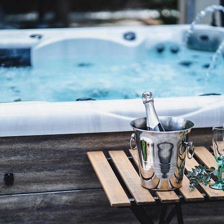 O Rethel Jacuzzi, Gite Ardennes Exterior photo